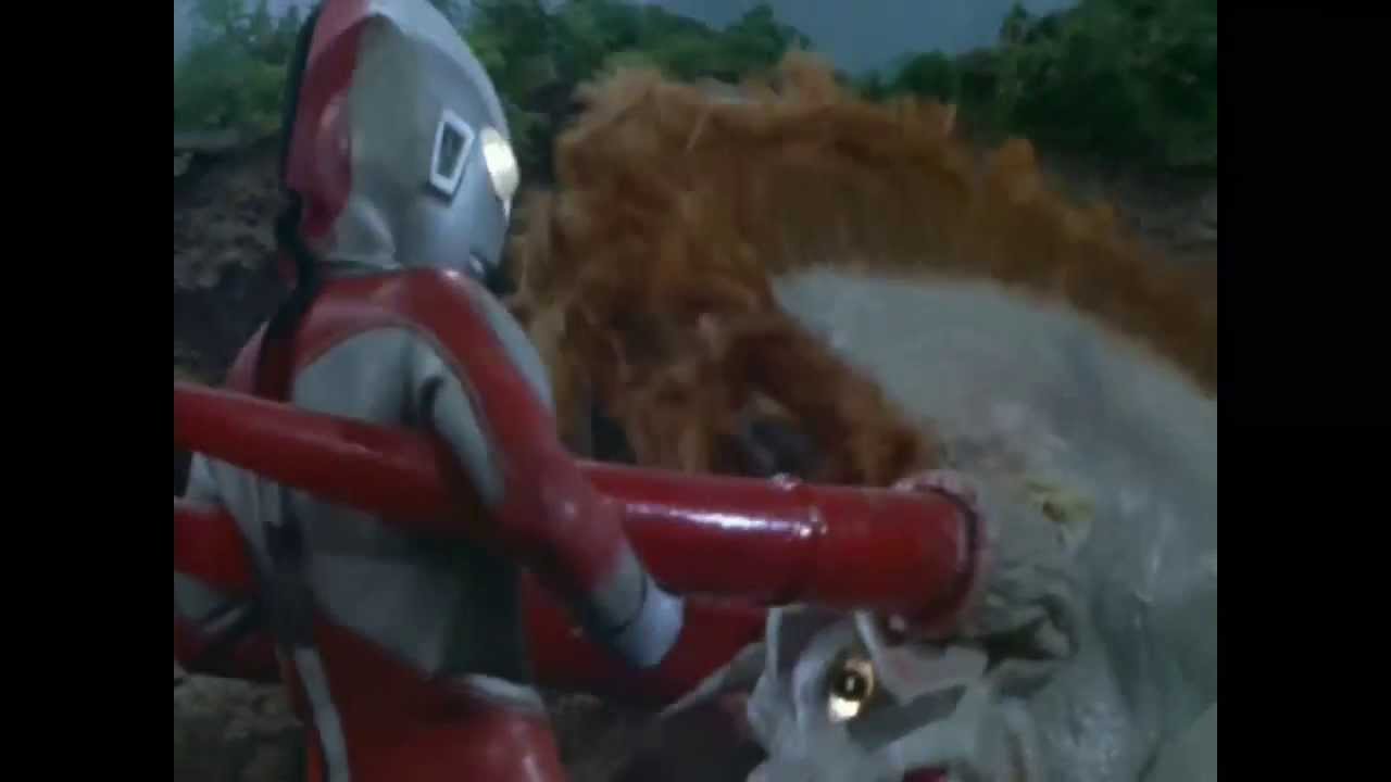 RETURN-OF-ULTRAMAN-3.jpg