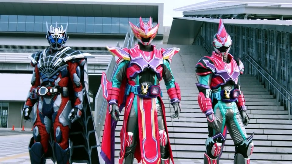 KAMEN RIDER REVICE THE MOVIE 2 IN 1 - BATTLE FAMILIA + REVICE FORWARD - KAMEN RIDER LIVE & EVIL & DEMONS 3