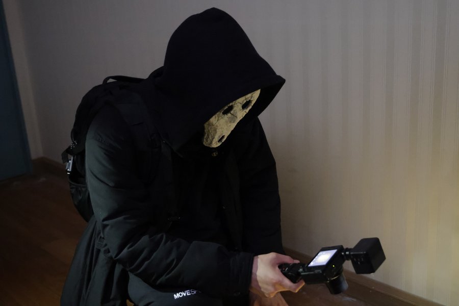 THE FLOOR PLAN LIVE ACTION THE MOVIE 2