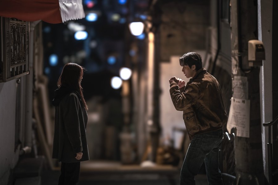 GYEONGSEONG CREATURE (SEASON 2) 2